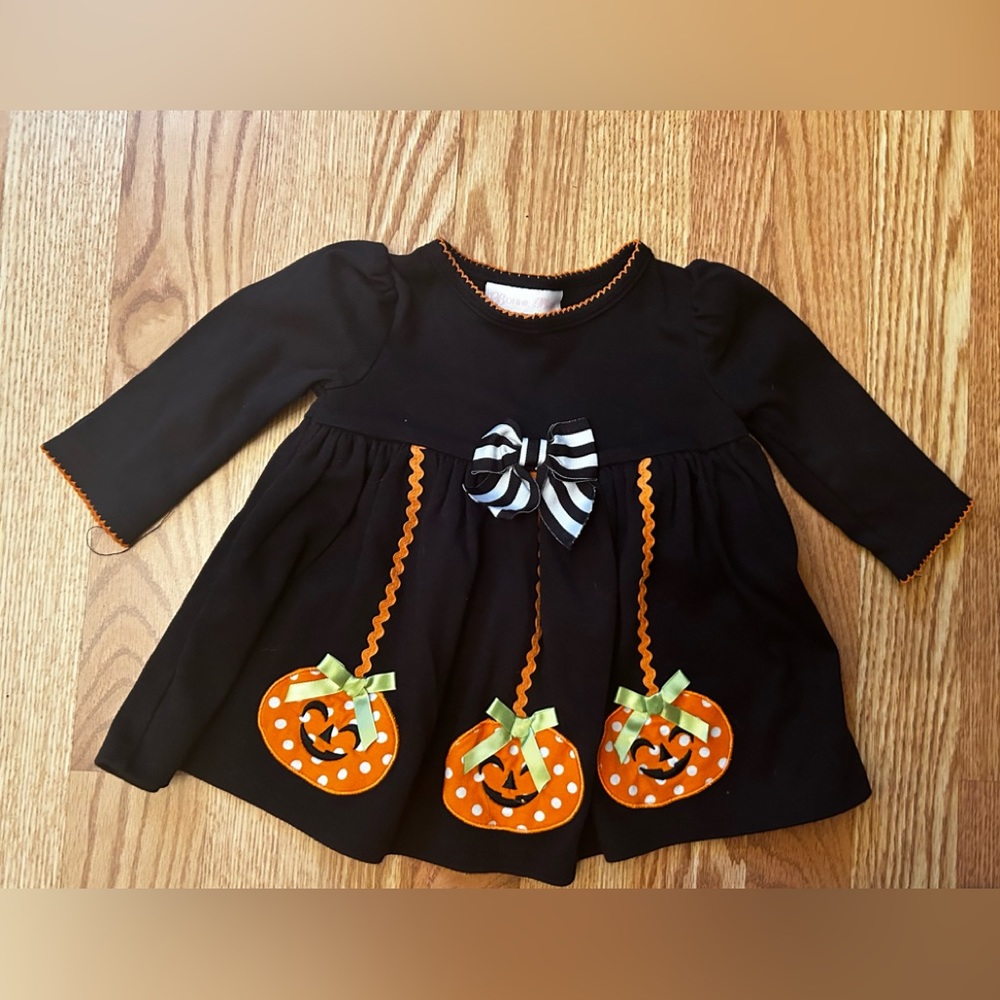 Bonnie Baby Halloween aDress size 12M